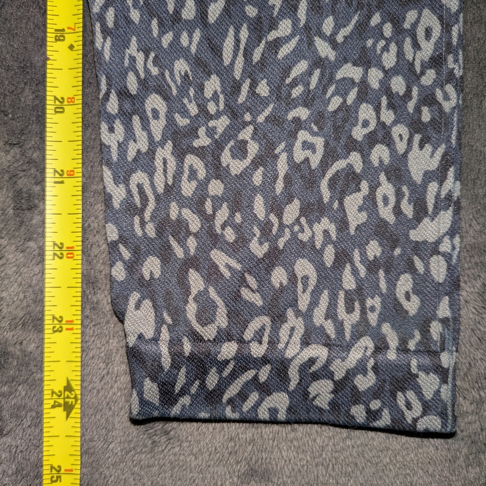 SPANX Gray & White Leopard Print Leggings - Picture 4 of 7